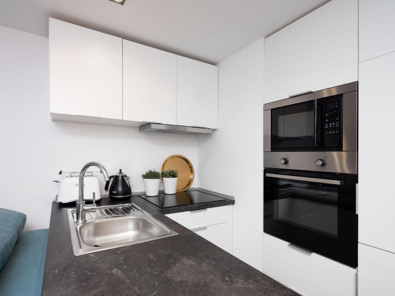 Lofts Cracow Apartments - City Center كراكوفيا المظهر الخارجي الصورة